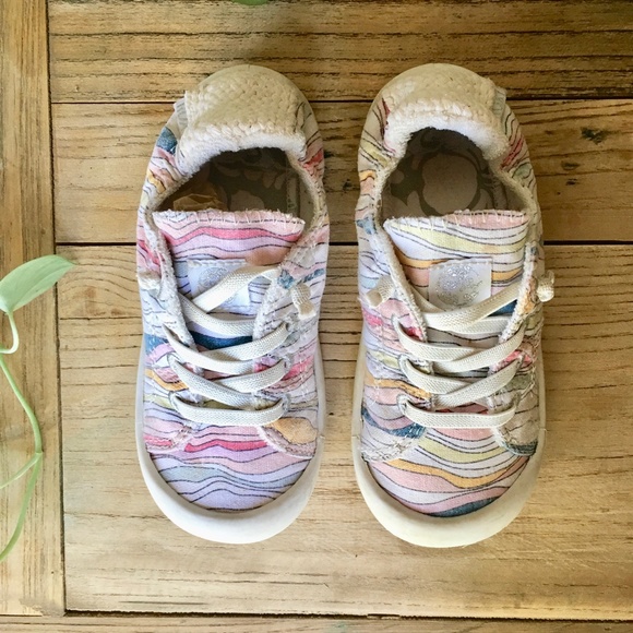 Wavy pastel stripes girls Roxy sneakers - Picture 2 of 5